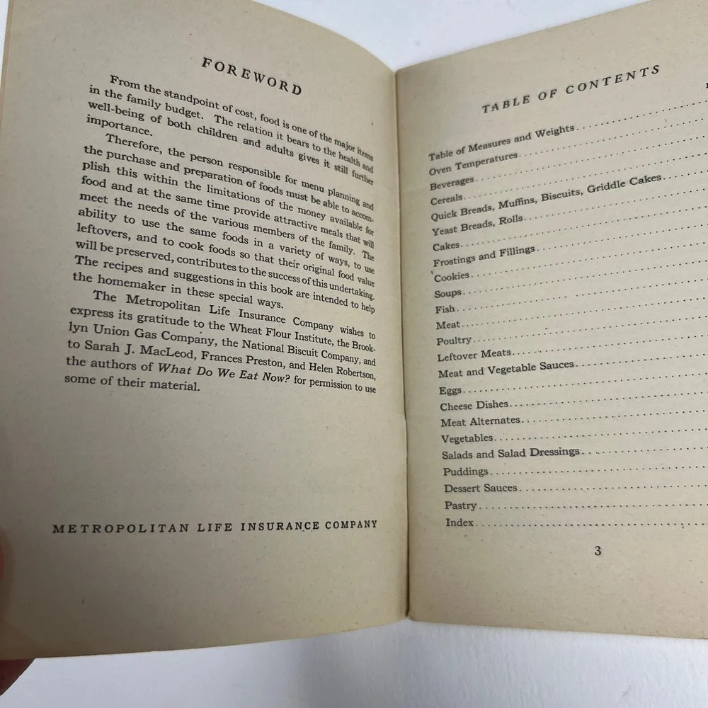 Metropolitan Life Insurance Cook Book 1948 Vintage Booklet Blue Red Mid Century